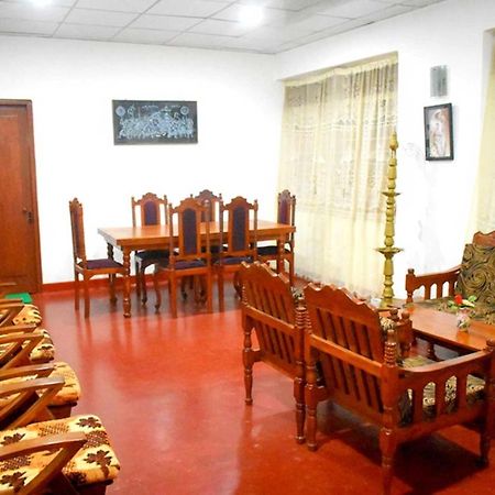 Ranliya Lodge Anuradhapura Buitenkant foto