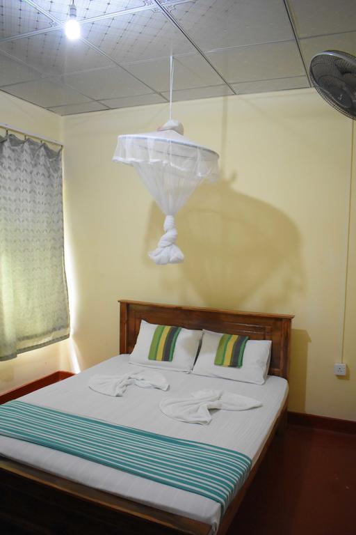 Ranliya Lodge Anuradhapura Buitenkant foto
