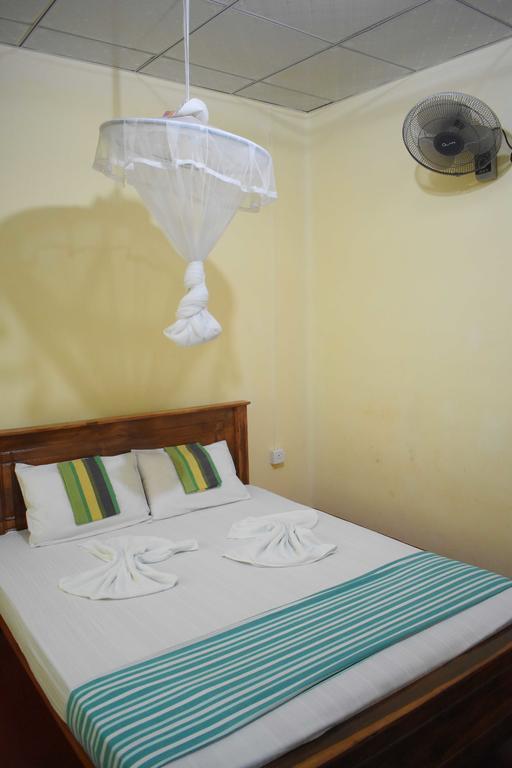 Ranliya Lodge Anuradhapura Buitenkant foto