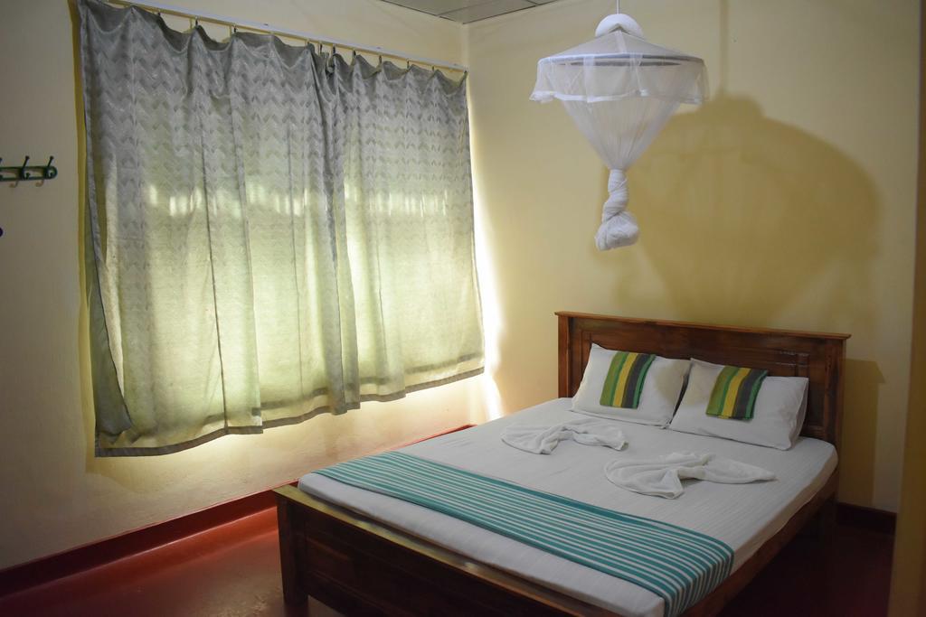 Ranliya Lodge Anuradhapura Buitenkant foto