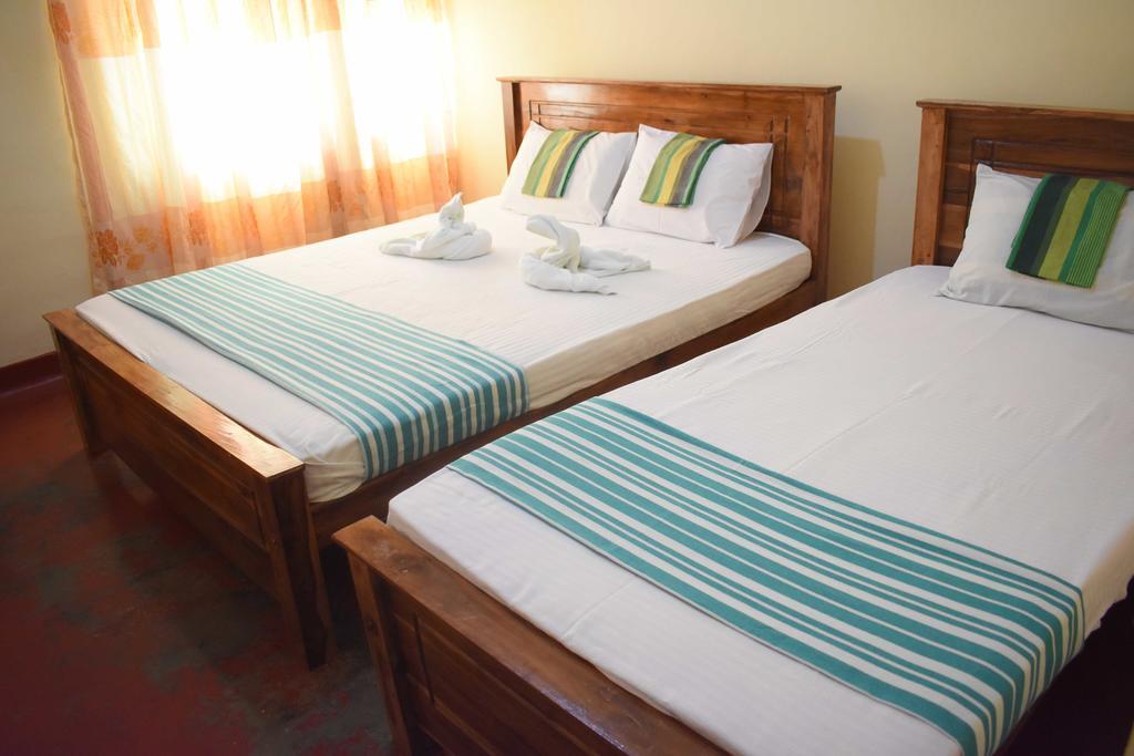 Ranliya Lodge Anuradhapura Buitenkant foto