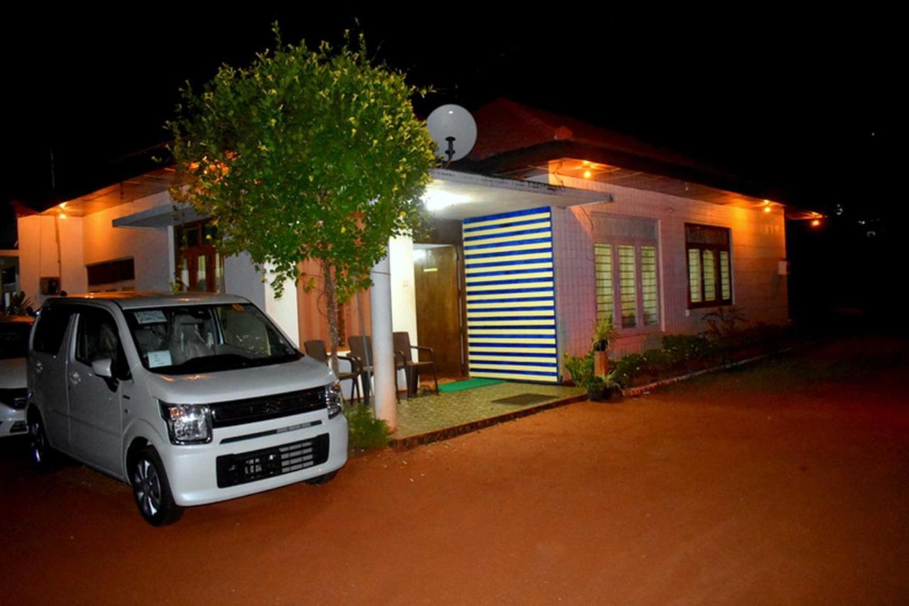 Ranliya Lodge Anuradhapura Buitenkant foto