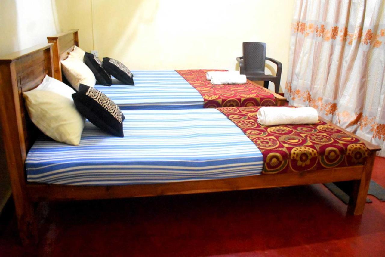 Ranliya Lodge Anuradhapura Buitenkant foto
