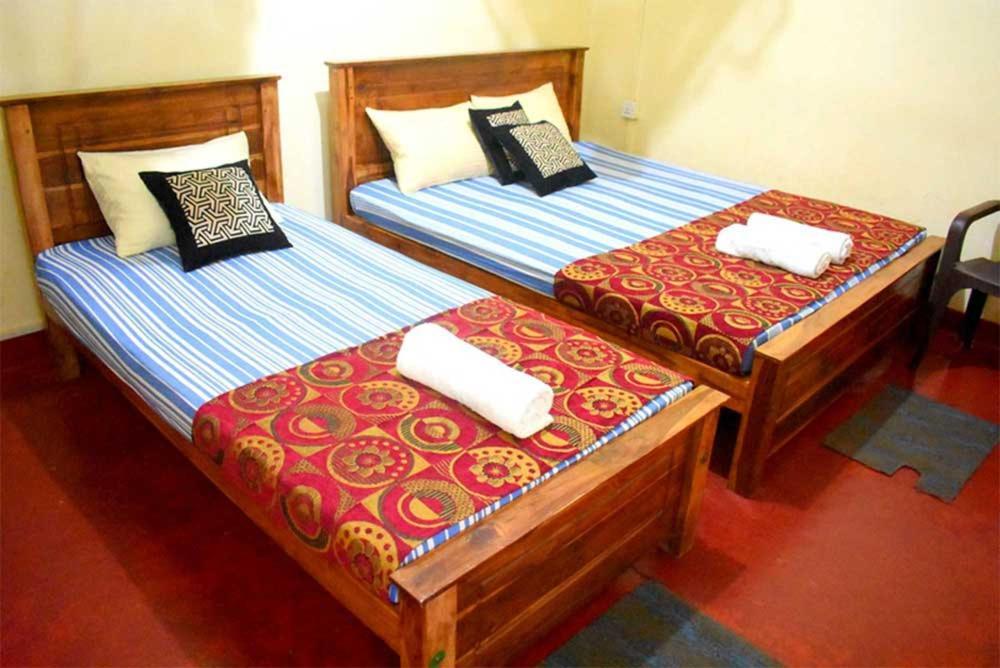 Ranliya Lodge Anuradhapura Buitenkant foto